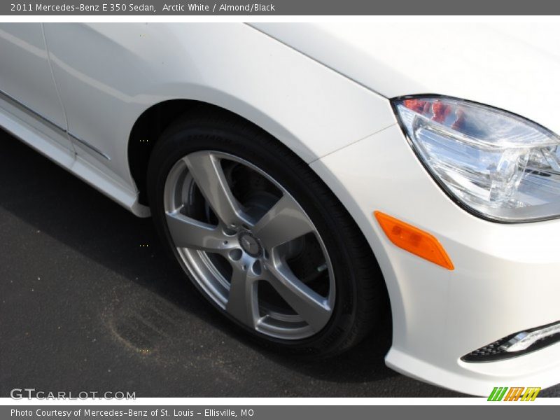Arctic White / Almond/Black 2011 Mercedes-Benz E 350 Sedan