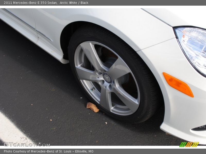 Arctic White / Black 2011 Mercedes-Benz E 350 Sedan