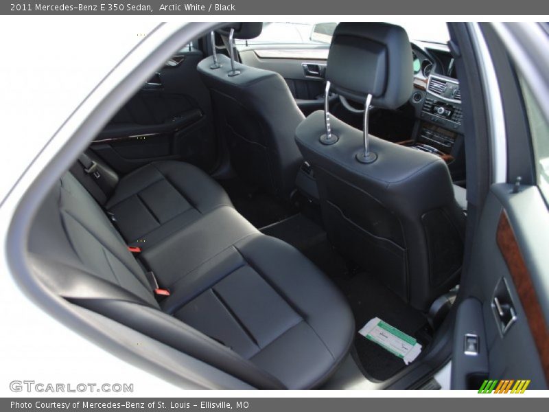 Arctic White / Black 2011 Mercedes-Benz E 350 Sedan