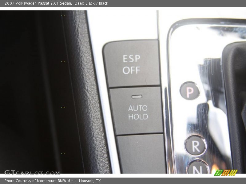 Deep Black / Black 2007 Volkswagen Passat 2.0T Sedan
