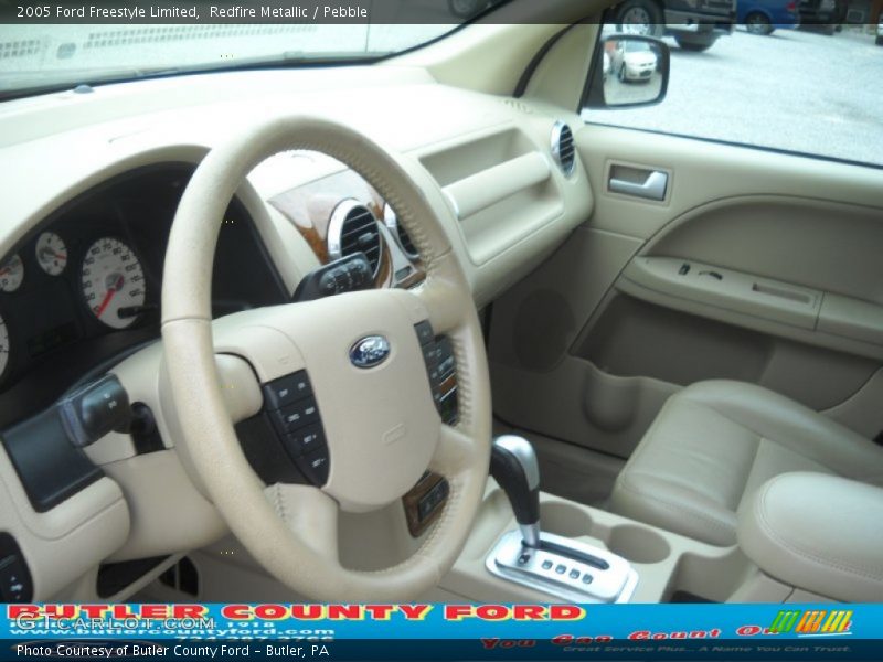 Redfire Metallic / Pebble 2005 Ford Freestyle Limited