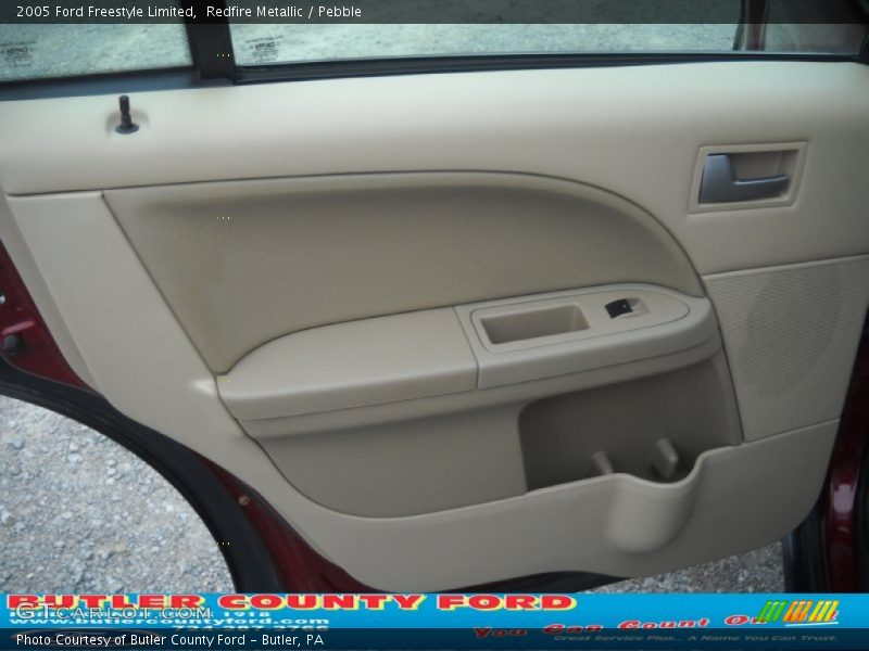 Redfire Metallic / Pebble 2005 Ford Freestyle Limited