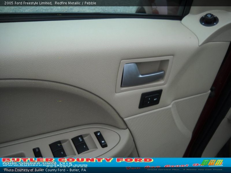 Redfire Metallic / Pebble 2005 Ford Freestyle Limited