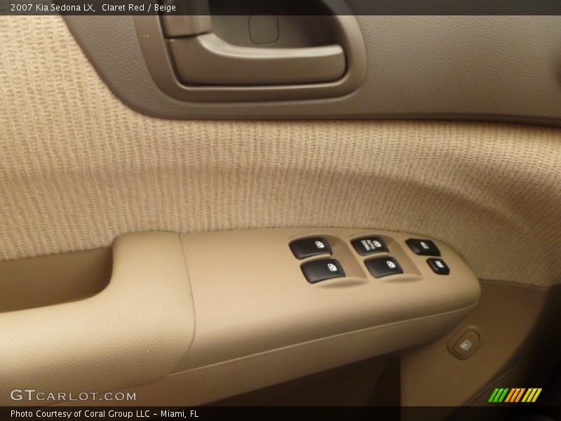 Claret Red / Beige 2007 Kia Sedona LX