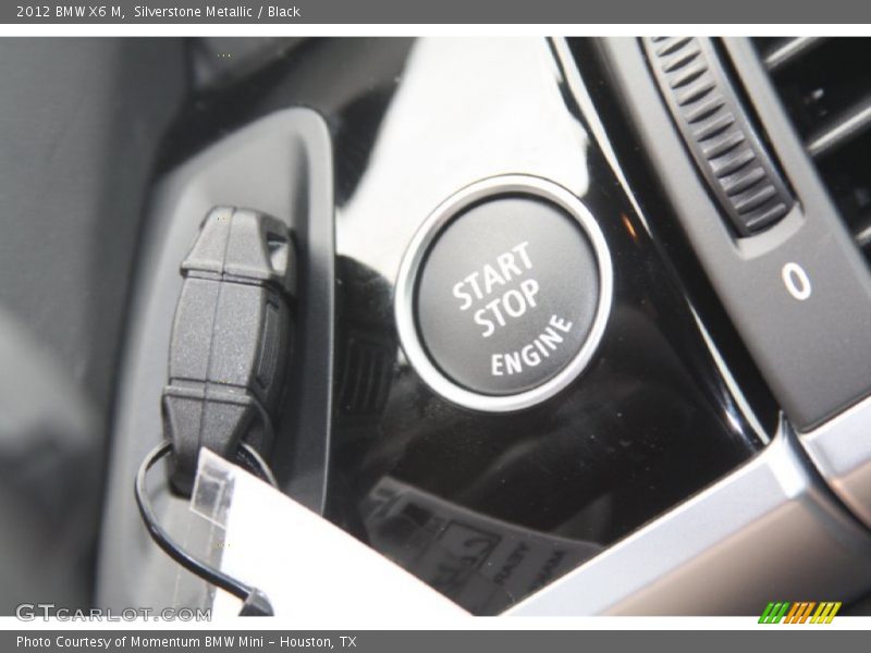 Silverstone Metallic / Black 2012 BMW X6 M