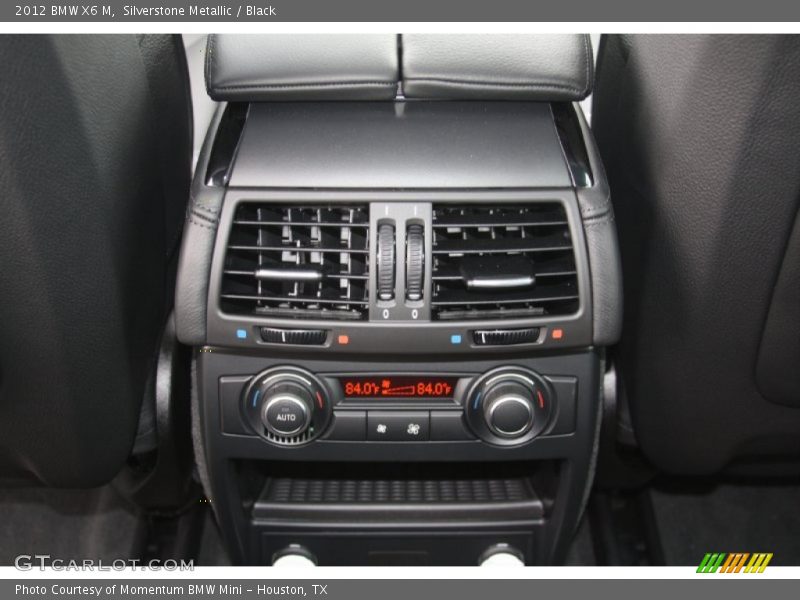 Silverstone Metallic / Black 2012 BMW X6 M