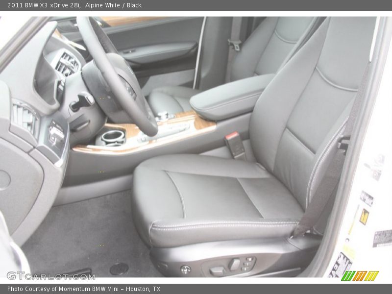 Alpine White / Black 2011 BMW X3 xDrive 28i