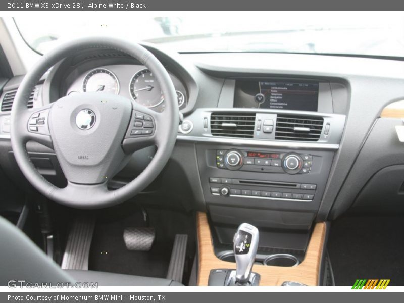 Alpine White / Black 2011 BMW X3 xDrive 28i