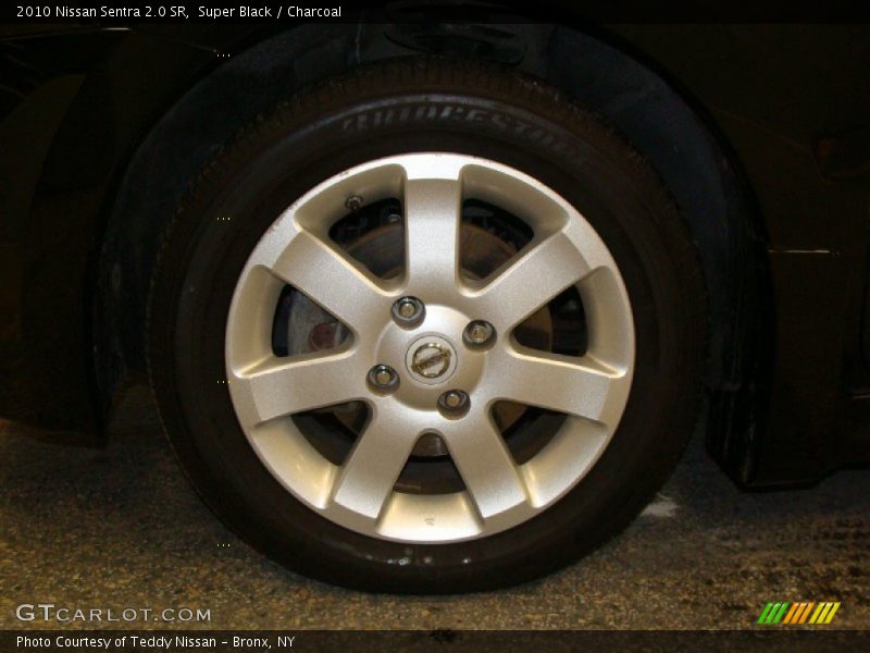 Super Black / Charcoal 2010 Nissan Sentra 2.0 SR
