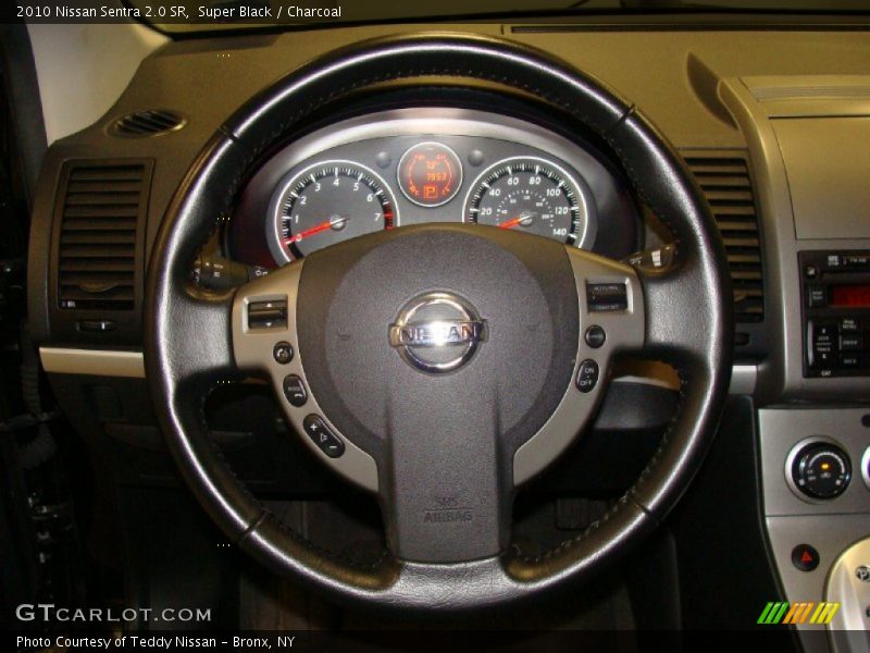 Super Black / Charcoal 2010 Nissan Sentra 2.0 SR