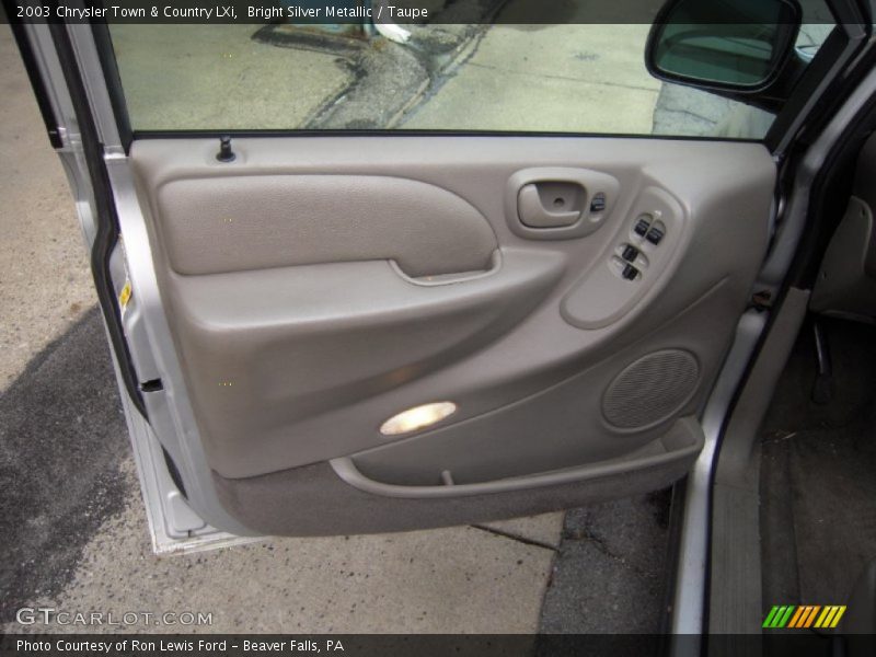 Bright Silver Metallic / Taupe 2003 Chrysler Town & Country LXi
