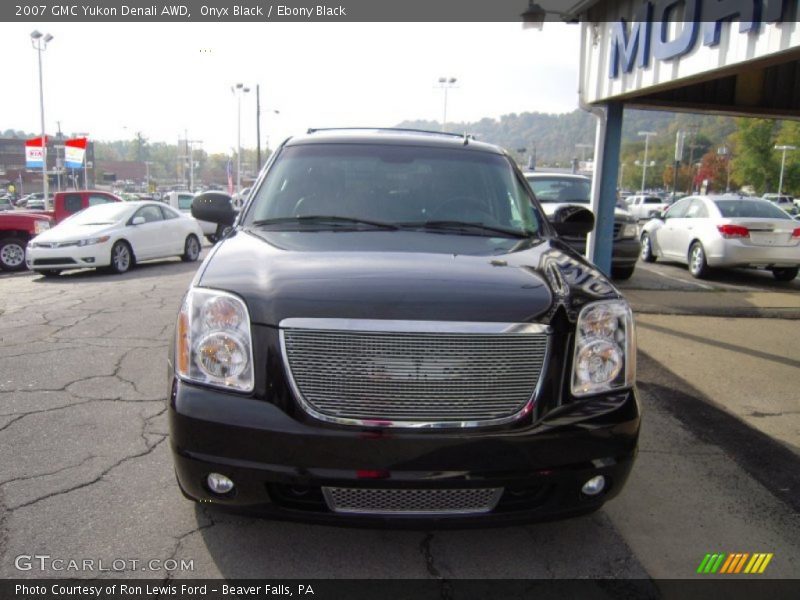 Onyx Black / Ebony Black 2007 GMC Yukon Denali AWD