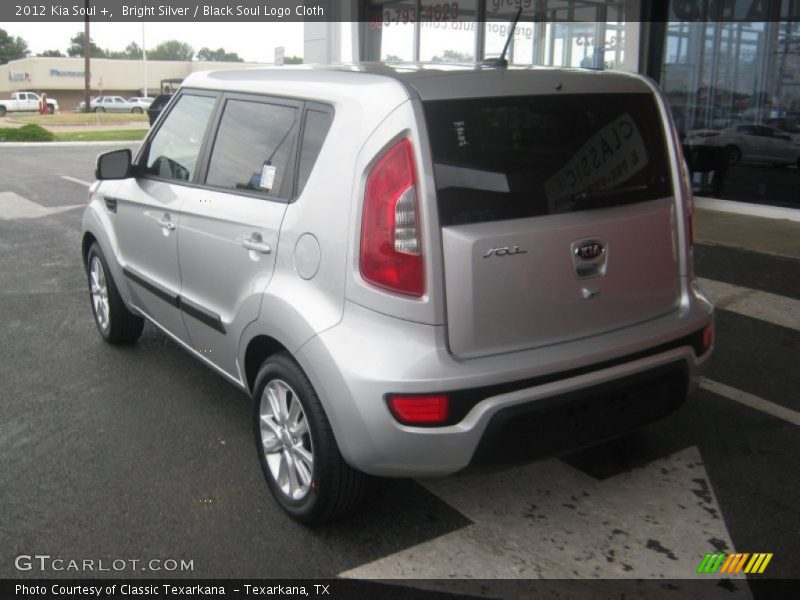 Bright Silver / Black Soul Logo Cloth 2012 Kia Soul +