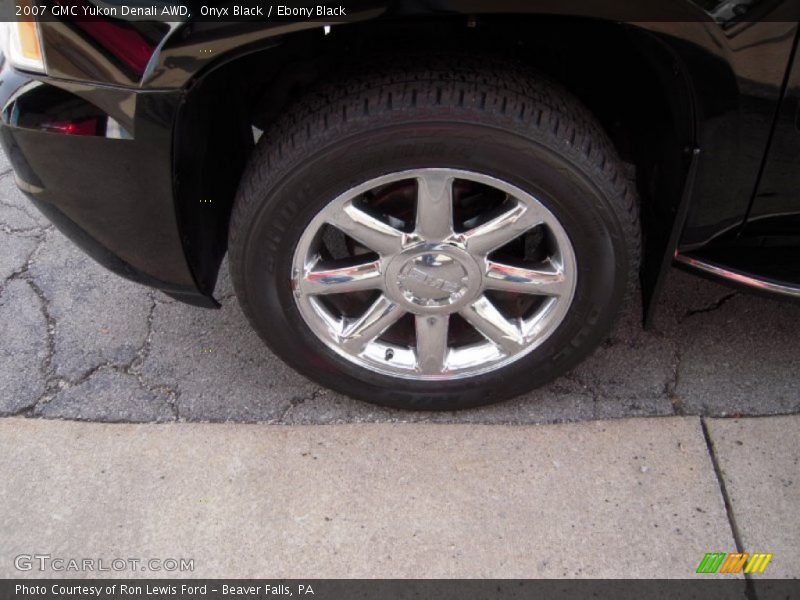 Onyx Black / Ebony Black 2007 GMC Yukon Denali AWD