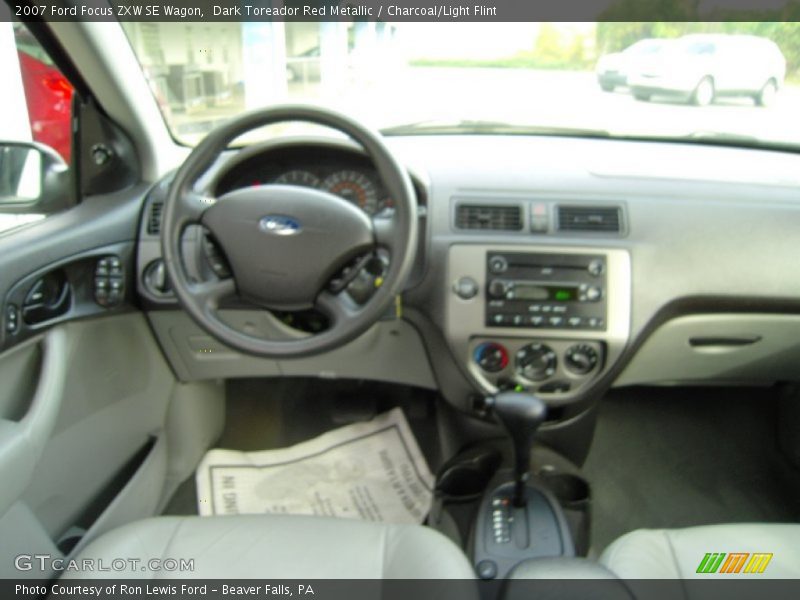 Dark Toreador Red Metallic / Charcoal/Light Flint 2007 Ford Focus ZXW SE Wagon