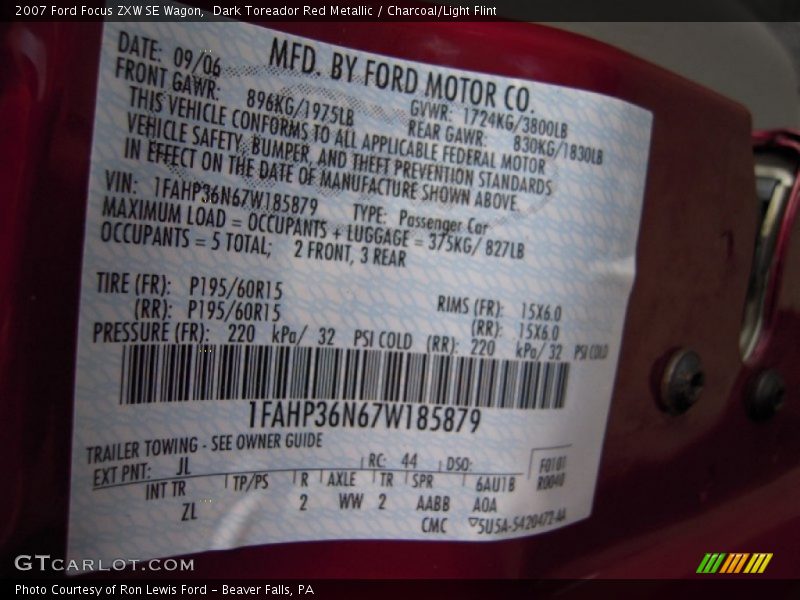 Dark Toreador Red Metallic / Charcoal/Light Flint 2007 Ford Focus ZXW SE Wagon