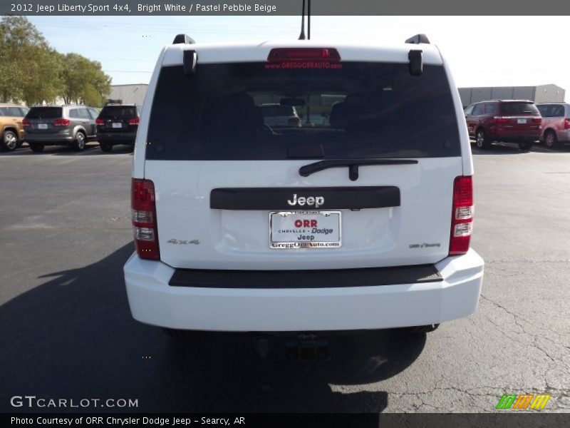 Bright White / Pastel Pebble Beige 2012 Jeep Liberty Sport 4x4