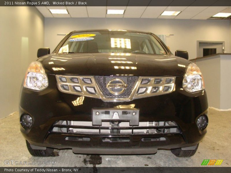 Wicked Black / Black 2011 Nissan Rogue S AWD