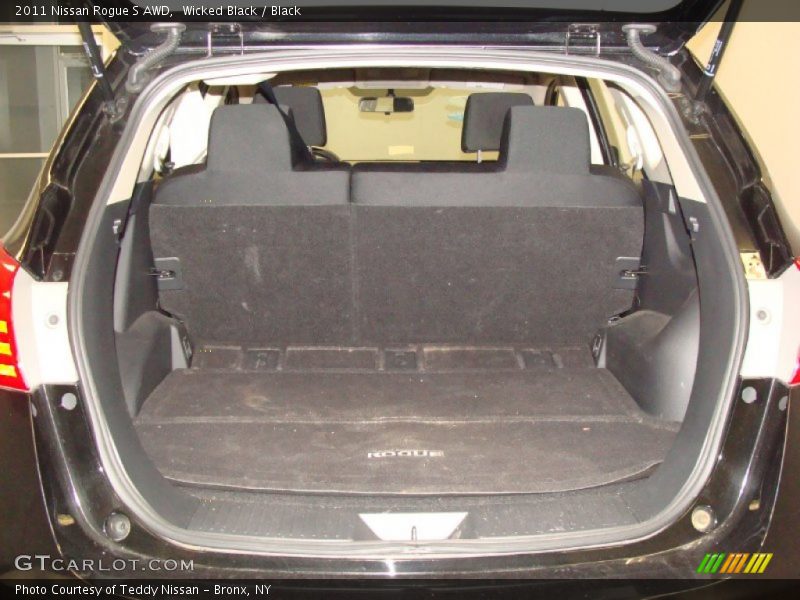 Wicked Black / Black 2011 Nissan Rogue S AWD