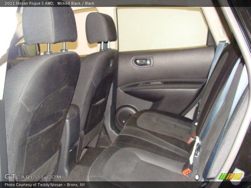 Wicked Black / Black 2011 Nissan Rogue S AWD