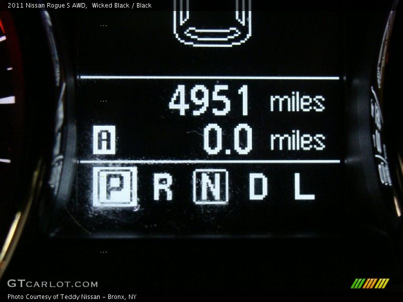 Wicked Black / Black 2011 Nissan Rogue S AWD