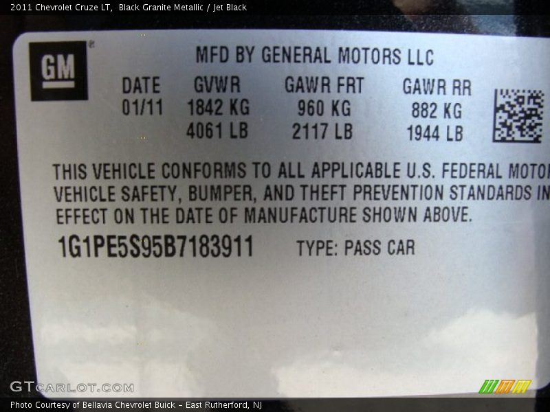 Black Granite Metallic / Jet Black 2011 Chevrolet Cruze LT