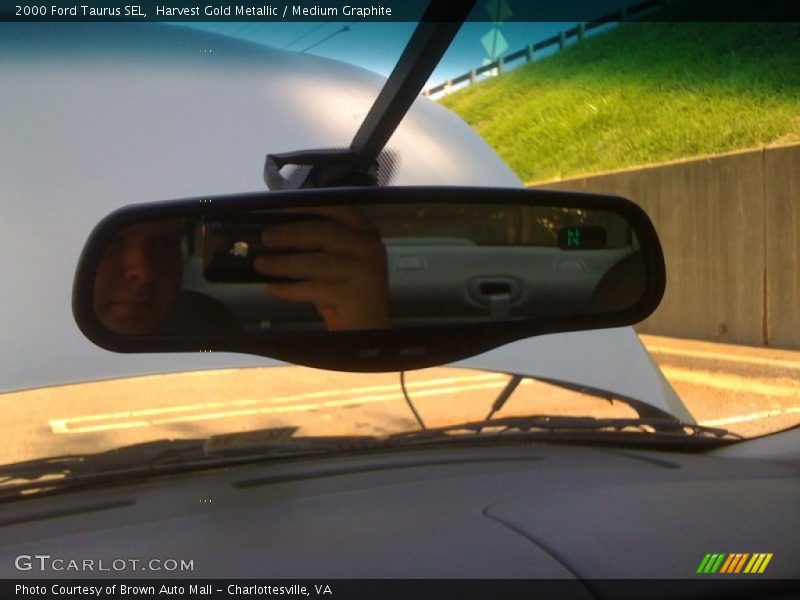 Harvest Gold Metallic / Medium Graphite 2000 Ford Taurus SEL