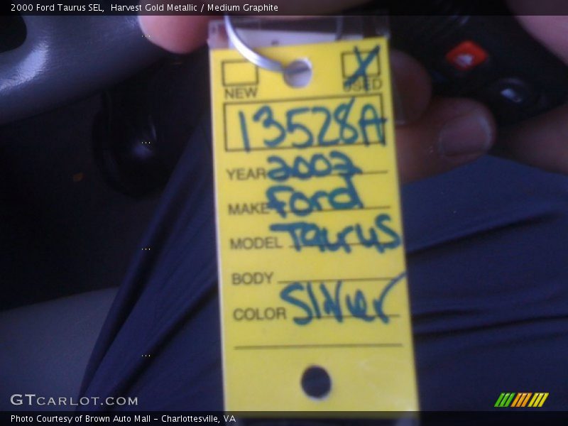 Harvest Gold Metallic / Medium Graphite 2000 Ford Taurus SEL