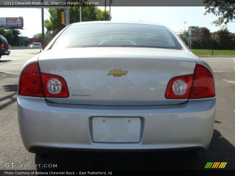 Silver Ice Metallic / Titanium 2011 Chevrolet Malibu LS
