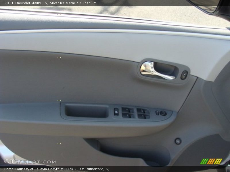 Silver Ice Metallic / Titanium 2011 Chevrolet Malibu LS