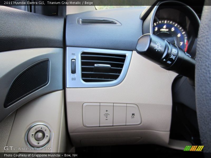 Titanium Gray Metallic / Beige 2011 Hyundai Elantra GLS