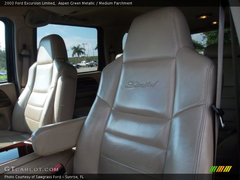  2003 Excursion Limited Medium Parchment Interior