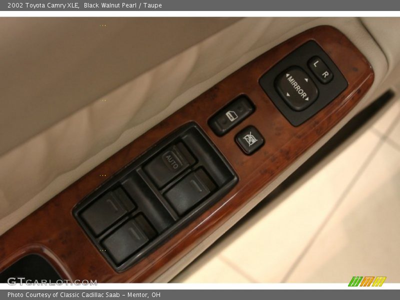 Black Walnut Pearl / Taupe 2002 Toyota Camry XLE