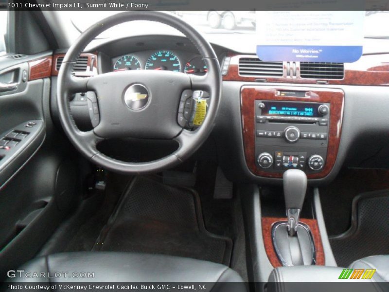 Summit White / Ebony 2011 Chevrolet Impala LT