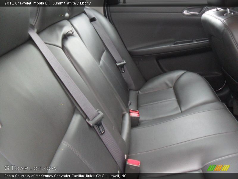 Summit White / Ebony 2011 Chevrolet Impala LT