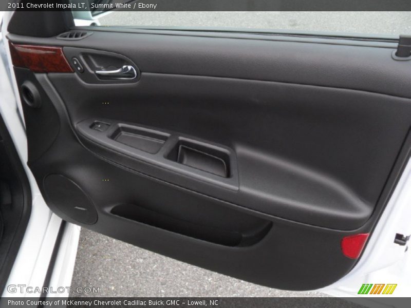 Summit White / Ebony 2011 Chevrolet Impala LT