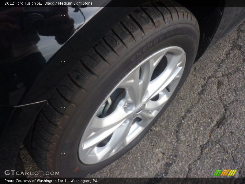 Black / Medium Light Stone 2012 Ford Fusion SE