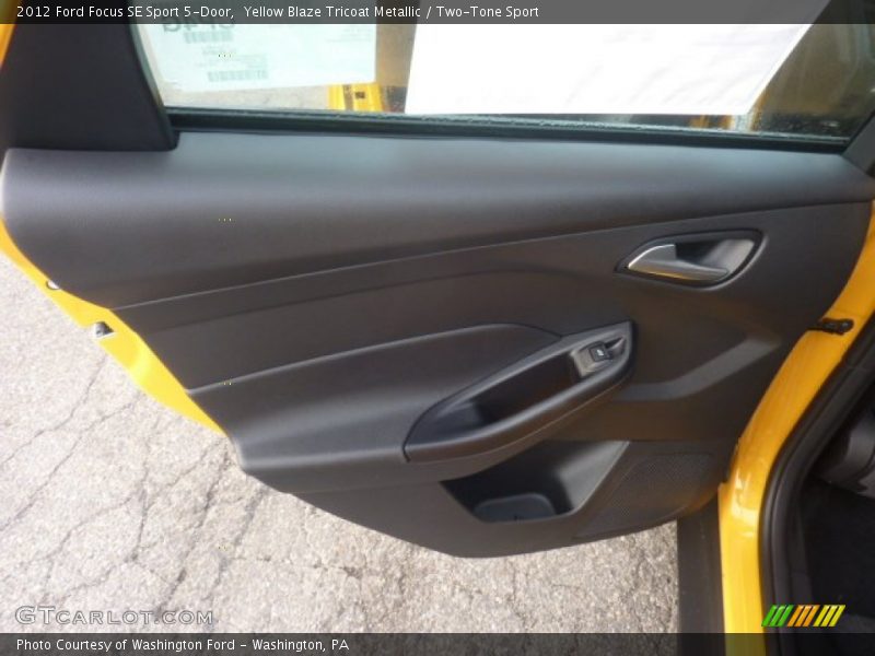 Door Panel of 2012 Focus SE Sport 5-Door