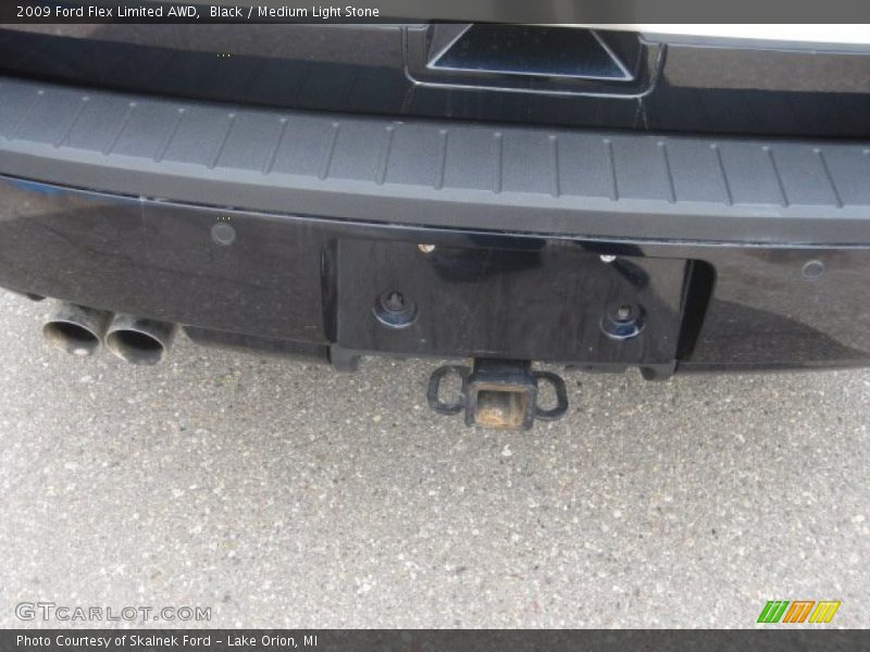 Black / Medium Light Stone 2009 Ford Flex Limited AWD