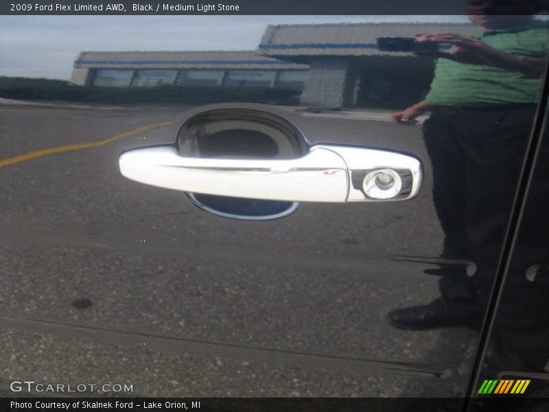 Black / Medium Light Stone 2009 Ford Flex Limited AWD