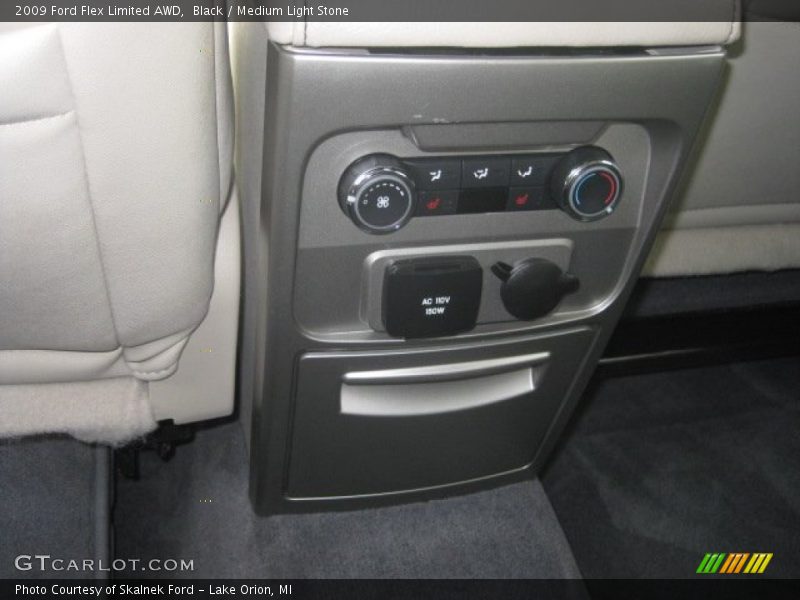 Black / Medium Light Stone 2009 Ford Flex Limited AWD
