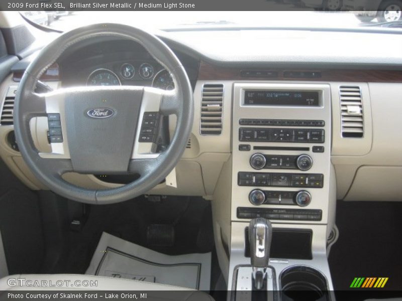 Brilliant Silver Metallic / Medium Light Stone 2009 Ford Flex SEL