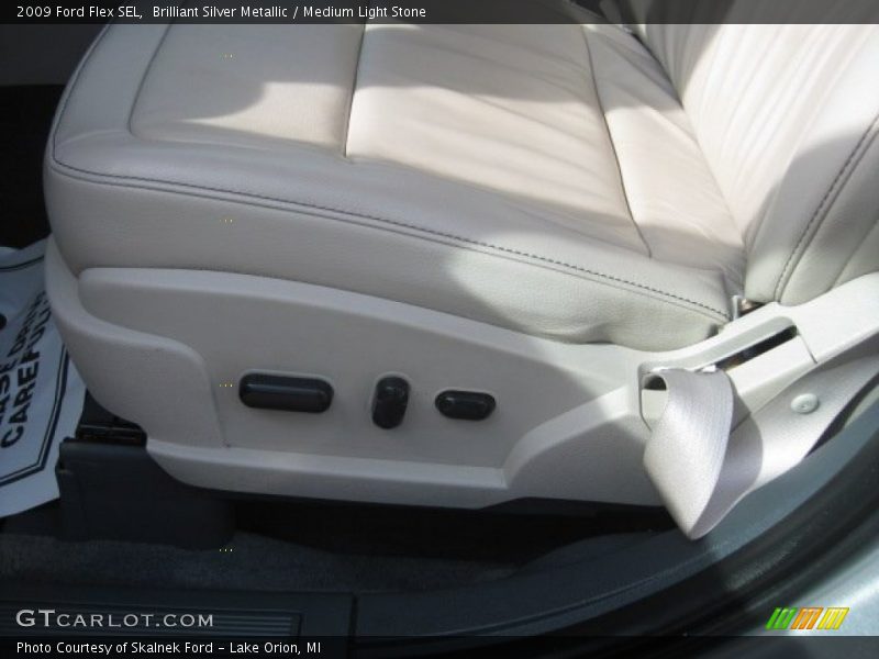 Brilliant Silver Metallic / Medium Light Stone 2009 Ford Flex SEL