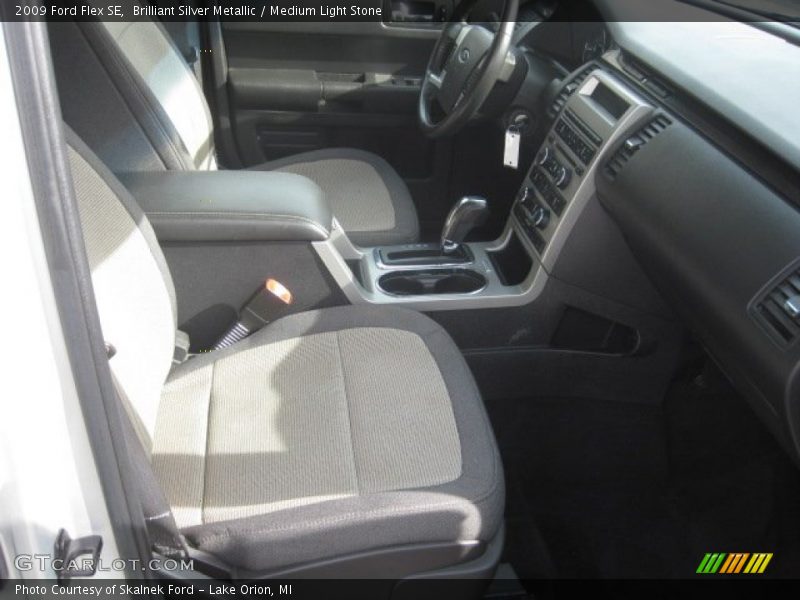 Brilliant Silver Metallic / Medium Light Stone 2009 Ford Flex SE