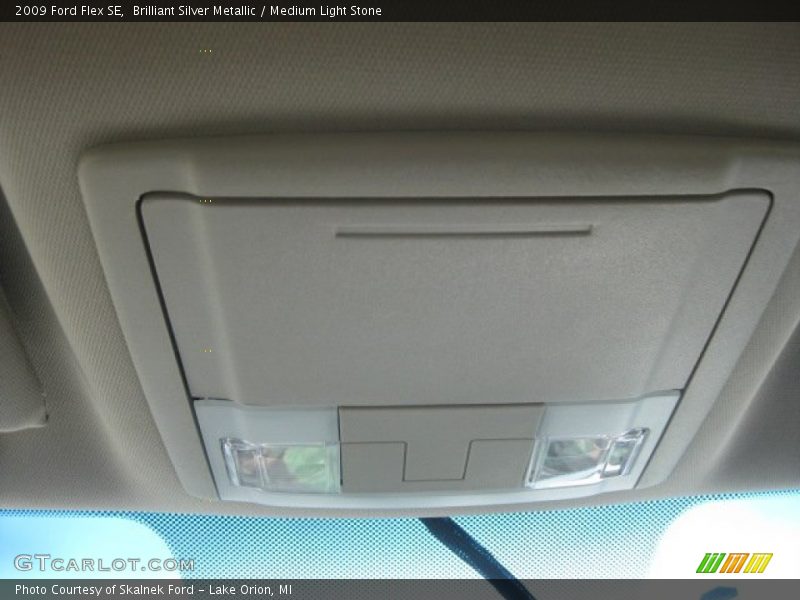 Brilliant Silver Metallic / Medium Light Stone 2009 Ford Flex SE