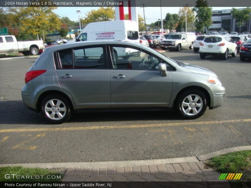 Magnetic Gray / Charcoal 2009 Nissan Versa 1.8 SL Hatchback