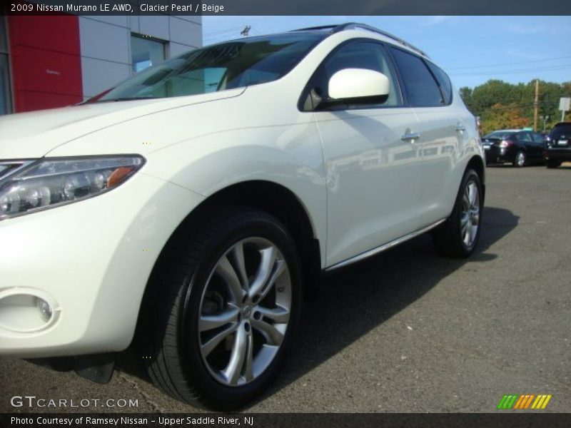 Glacier Pearl / Beige 2009 Nissan Murano LE AWD