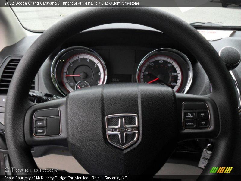 Bright Silver Metallic / Black/Light Graystone 2012 Dodge Grand Caravan SE