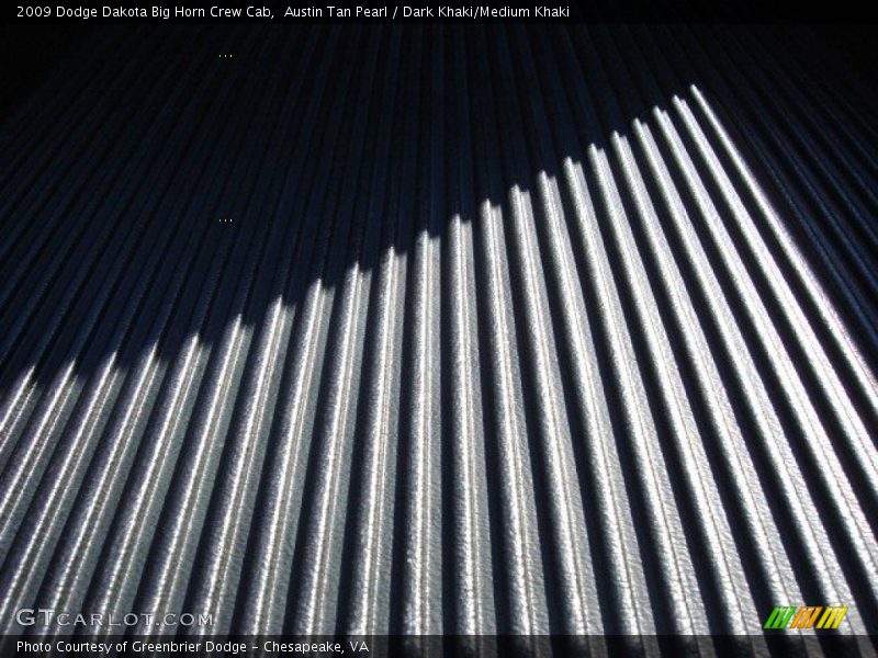 Austin Tan Pearl / Dark Khaki/Medium Khaki 2009 Dodge Dakota Big Horn Crew Cab