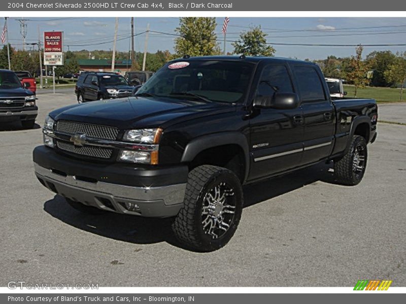 Front 3/4 View of 2004 Silverado 2500HD LT Crew Cab 4x4